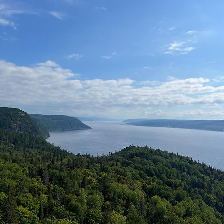 Magical Loft : Breathtaking View & Cozy Fireplace Saguenay Exterior photo
